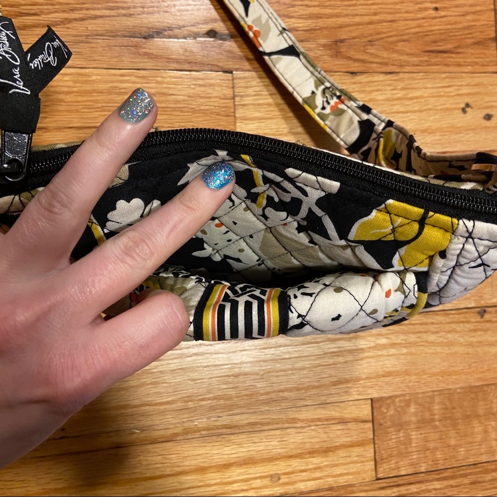 Vera Bradley Lizzy - Picture 4 of 16